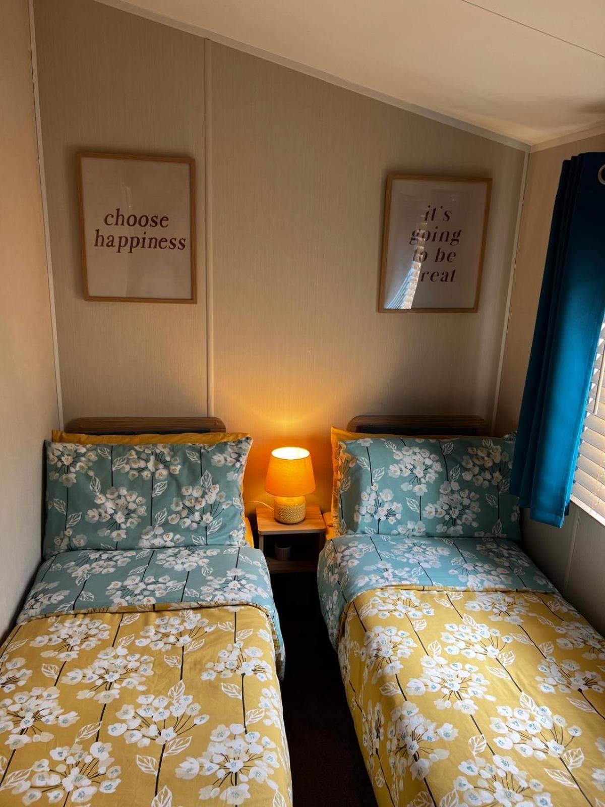 Sandy Bay Caravan Getaway Holiday home Newbiggin-by-the-Sea