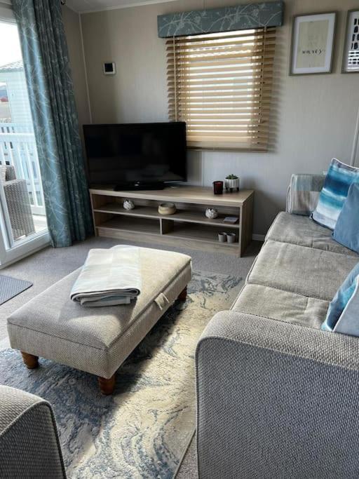 Sandy Bay Caravan Getaway Holiday home *